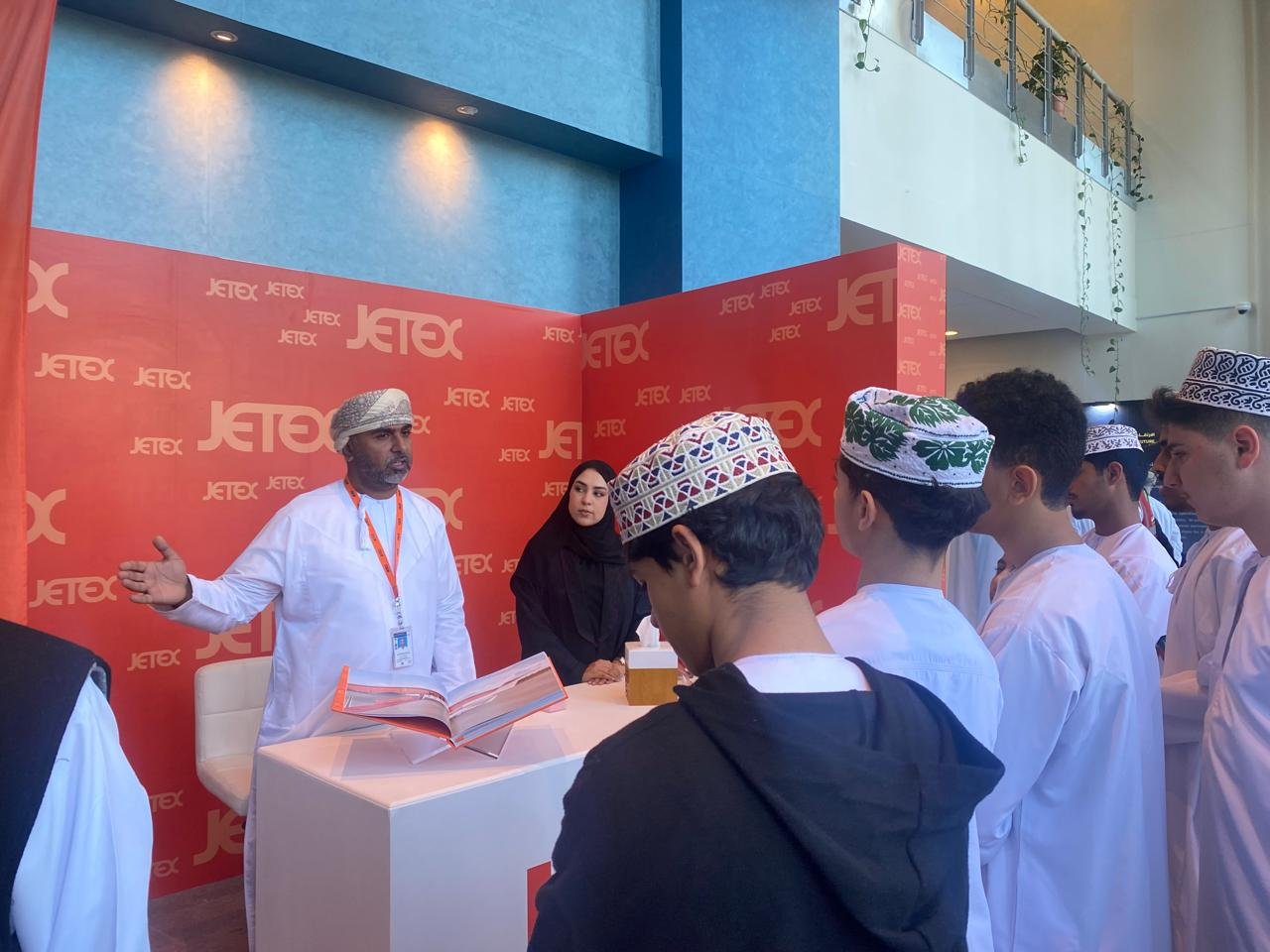 Visit to the Civil Aviation Authority building (3)